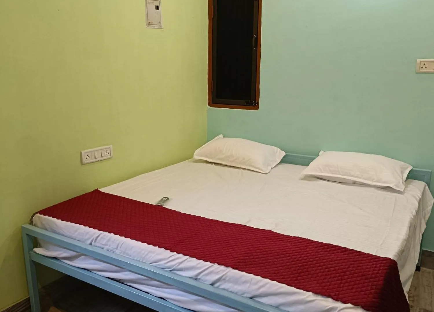 Satyam Guest House Varanasi India
